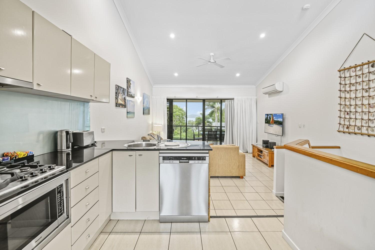 Anchorage Aparthotel Hamilton Island Exterior photo