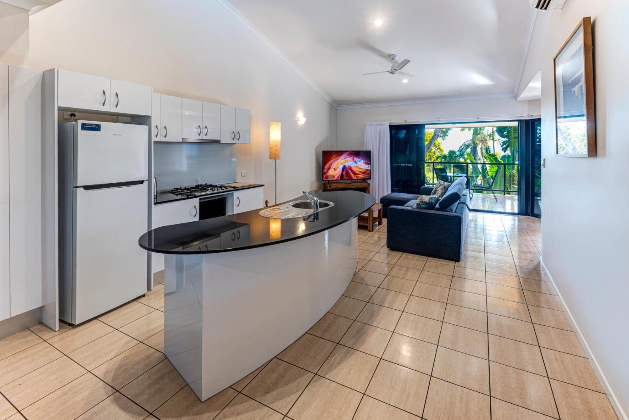 Anchorage Aparthotel Hamilton Island Exterior photo