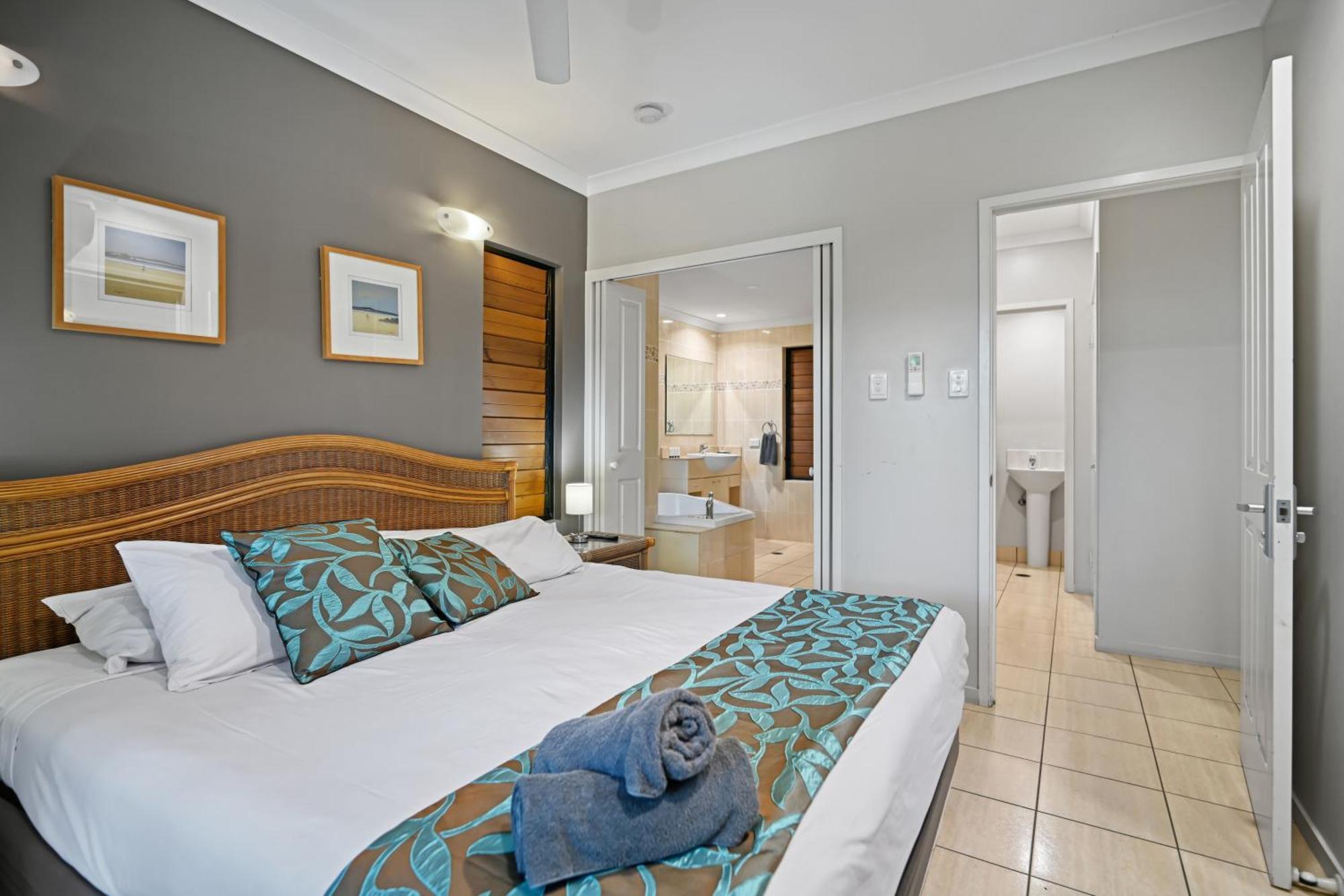 Anchorage Aparthotel Hamilton Island Exterior photo