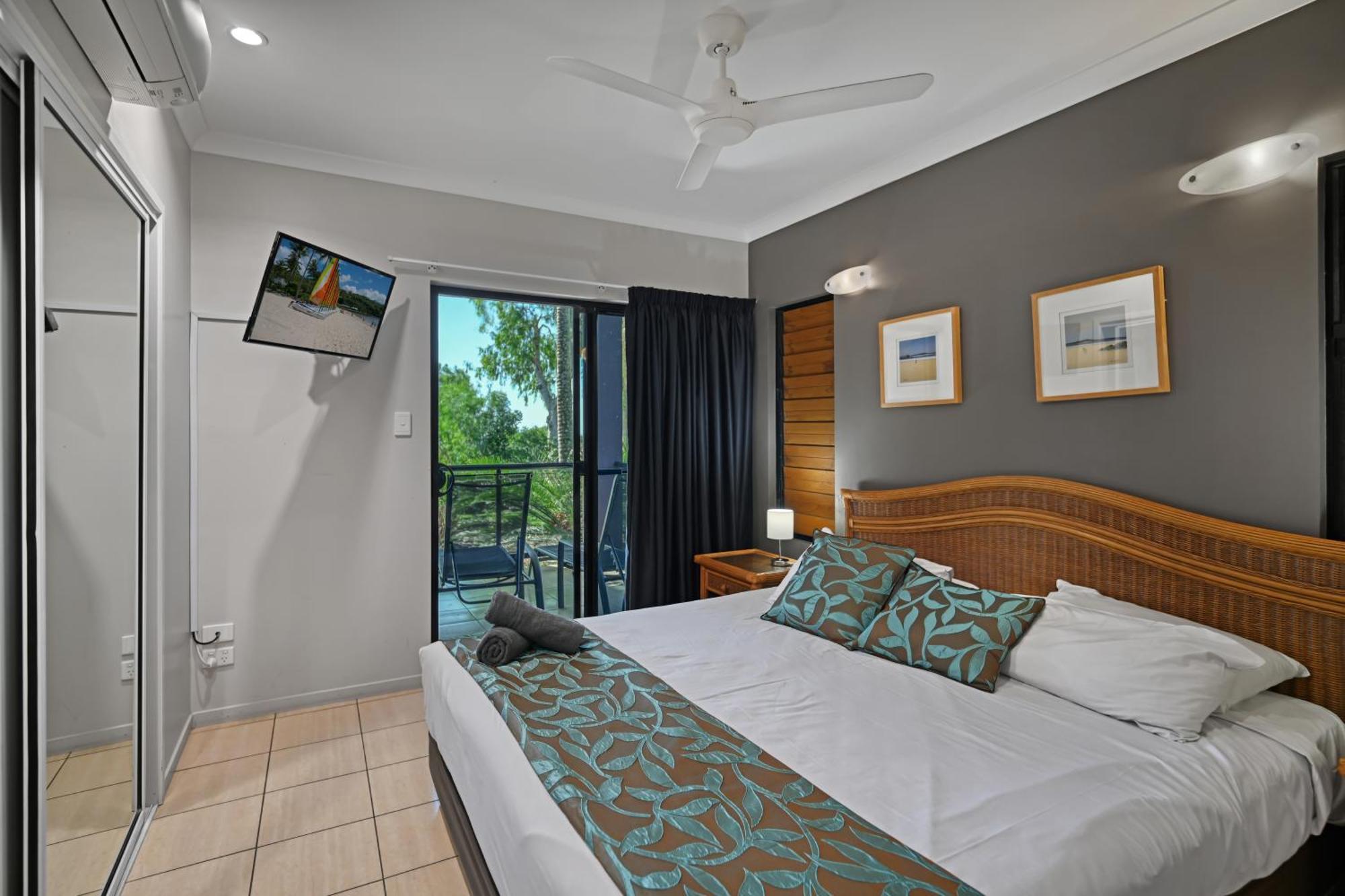 Anchorage Aparthotel Hamilton Island Exterior photo